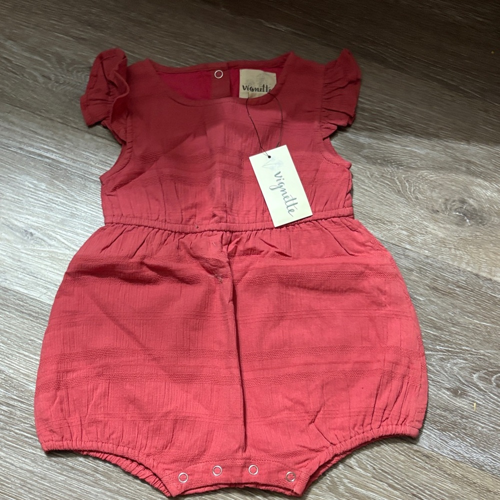 NWT-Vignette Outfit
